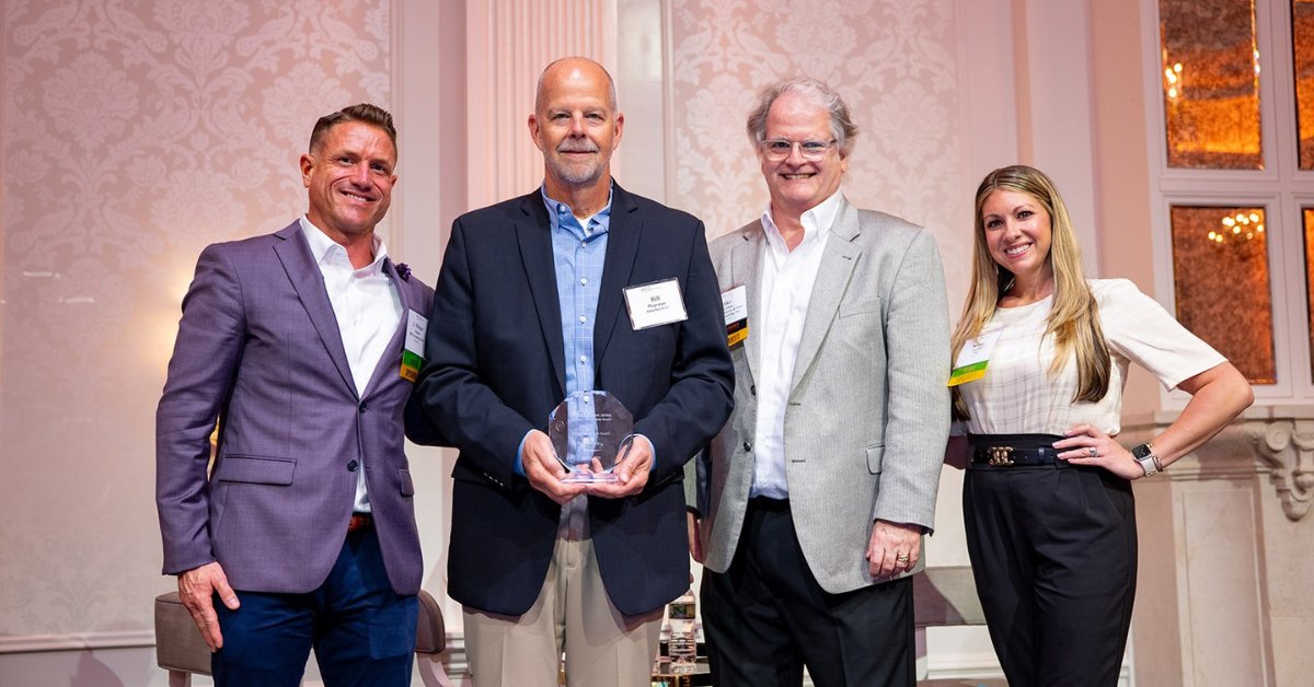 We are honored to share that Amerlux received the Corporate Growth Award from <a href="/acgnewjersey/">ACG New Jersey</a>, accepted by Bill Plageman. This is a reflection of the Amerlux team’s dedication to making a difference in the spaces where people live, work, shop and connect.

Thank you, ACG NJ.