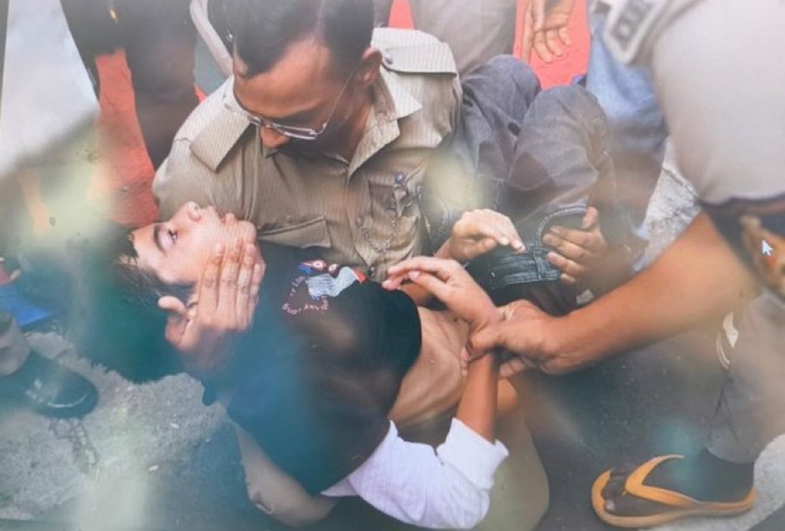 san_x_m's tweet image. Ee sala life mugitu 💔