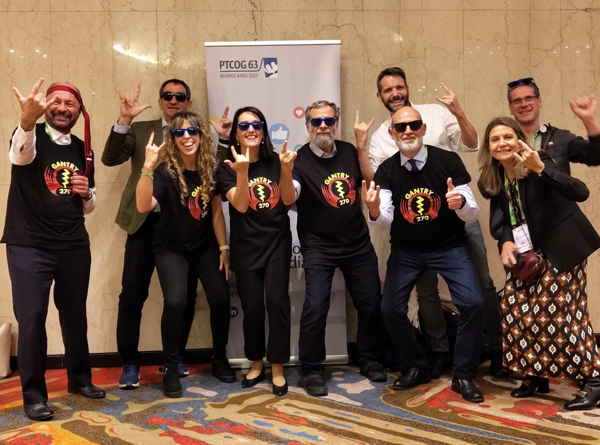 Great PTCOG moment!!!! 
PTCOG President Dr Marco Durante enjoying Rock&amp;Roll with the Spanish Protontherapy Team and supporting the Founding Project #Gantry270 for Cancer Research ! Thanks a lot!! <a href="/SEOR_ESP/">SEOR.es</a> <a href="/PTCOG_Official/">The Particle Therapy Co-Operative Group (PTCOG)</a> #PTCOG63Moments