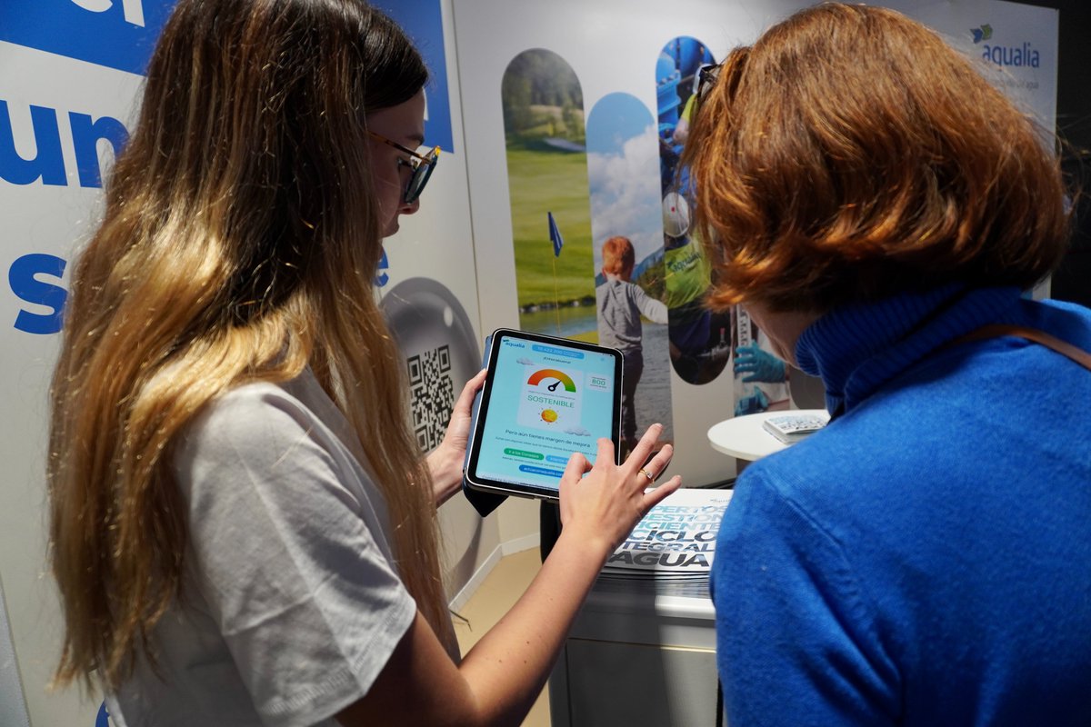 Ohh 🥲 No nos hemos llevado el trofeo🏆 pero ¡oye! Gracias a <a href="/DircomSpain/">Dircom</a> por esta doble nominación que es todo un reconocimiento 👏🏼 Gracias también a <a href="/VarengaMk/">Varenga</a> 💙por ayudarnos a crear el #sosteniblómetro 🌱, el barómetro de conductas sostenibles de #Aqualia que ya se ha