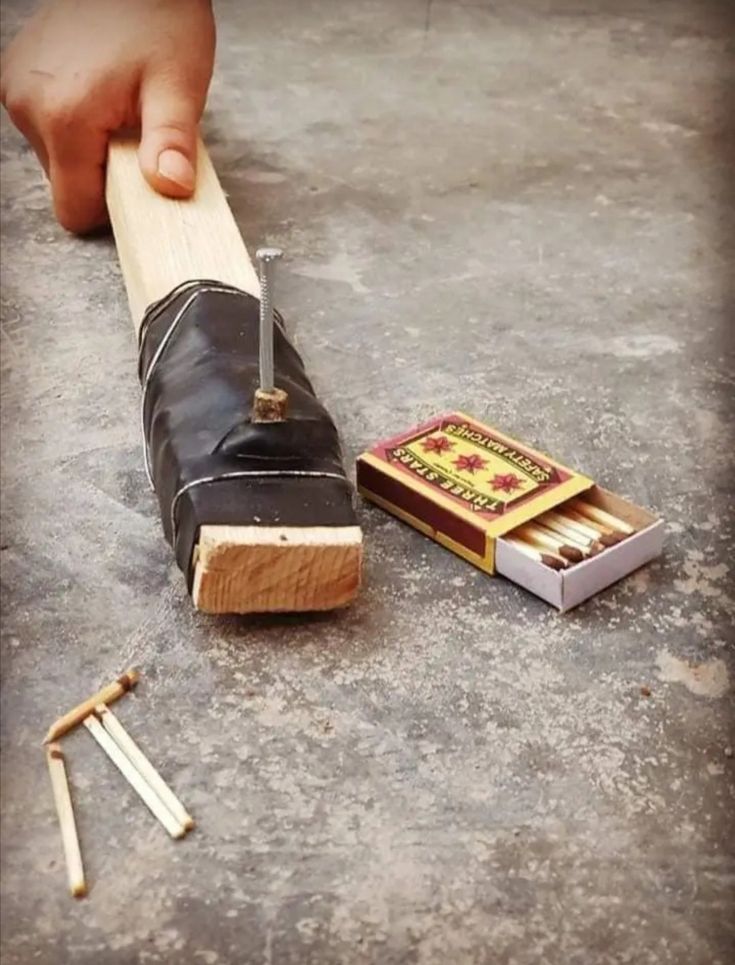 هذي لعبة من صناعة أطفال الطيبين..
من يعرفها..أو جربها؟