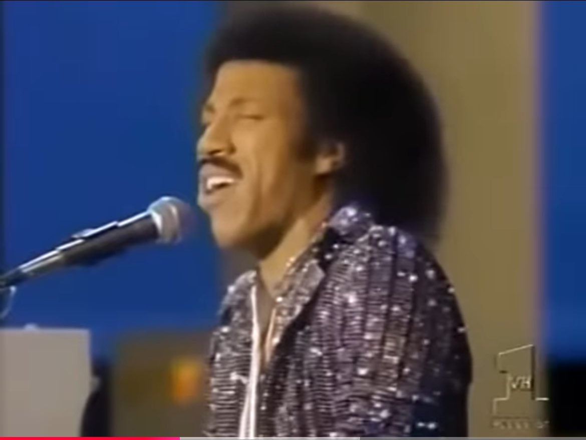The Commodores - "Easy" (1977) youtu.be/saaLW0jiiUE?si… via <a href="/YouTube/">YouTube</a>
#Classic 👏👏👏👏👏👏