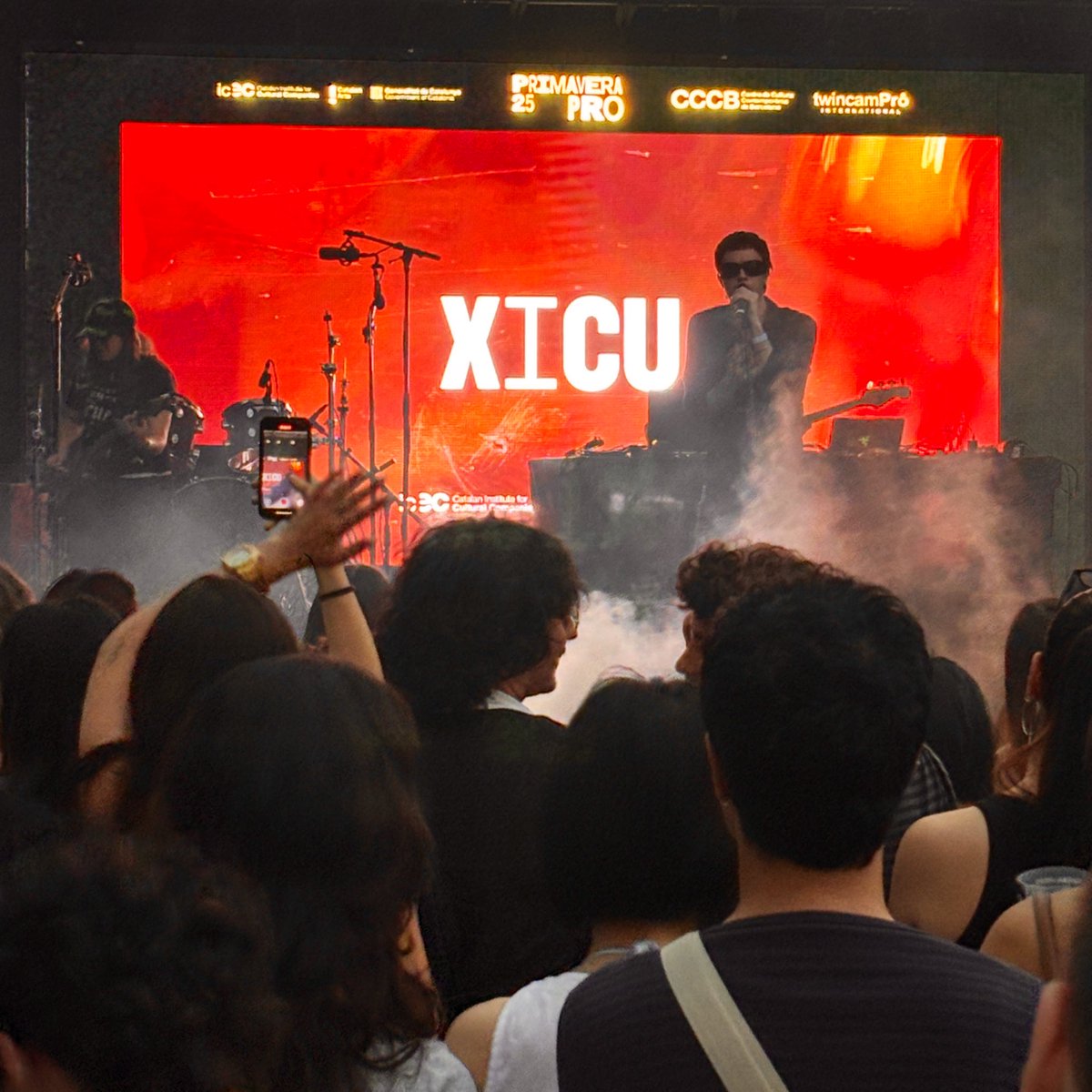 Catalan Arts (@catalanarts) on Twitter photo 🤩 We can't imagine a better way to welcome <a href="/PrimaveraPro/">Primavera Pro</a> than with the amazing showcases by GUINEU, okdw, <a href="/remeifresca/">Remei de Ca la Fresca</a> and <a href="/xicu____/">xicu</a>
A wonderful evening full of good vibes, good music and good food, as well as new connections between music professionals! 🙌🏻 🤩 We can't imagine a better way to welcome <a href="/PrimaveraPro/">Primavera Pro</a> than with the amazing showcases by GUINEU, okdw, <a href="/remeifresca/">Remei de Ca la Fresca</a> and <a href="/xicu____/">xicu</a>
A wonderful evening full of good vibes, good music and good food, as well as new connections between music professionals! 🙌🏻