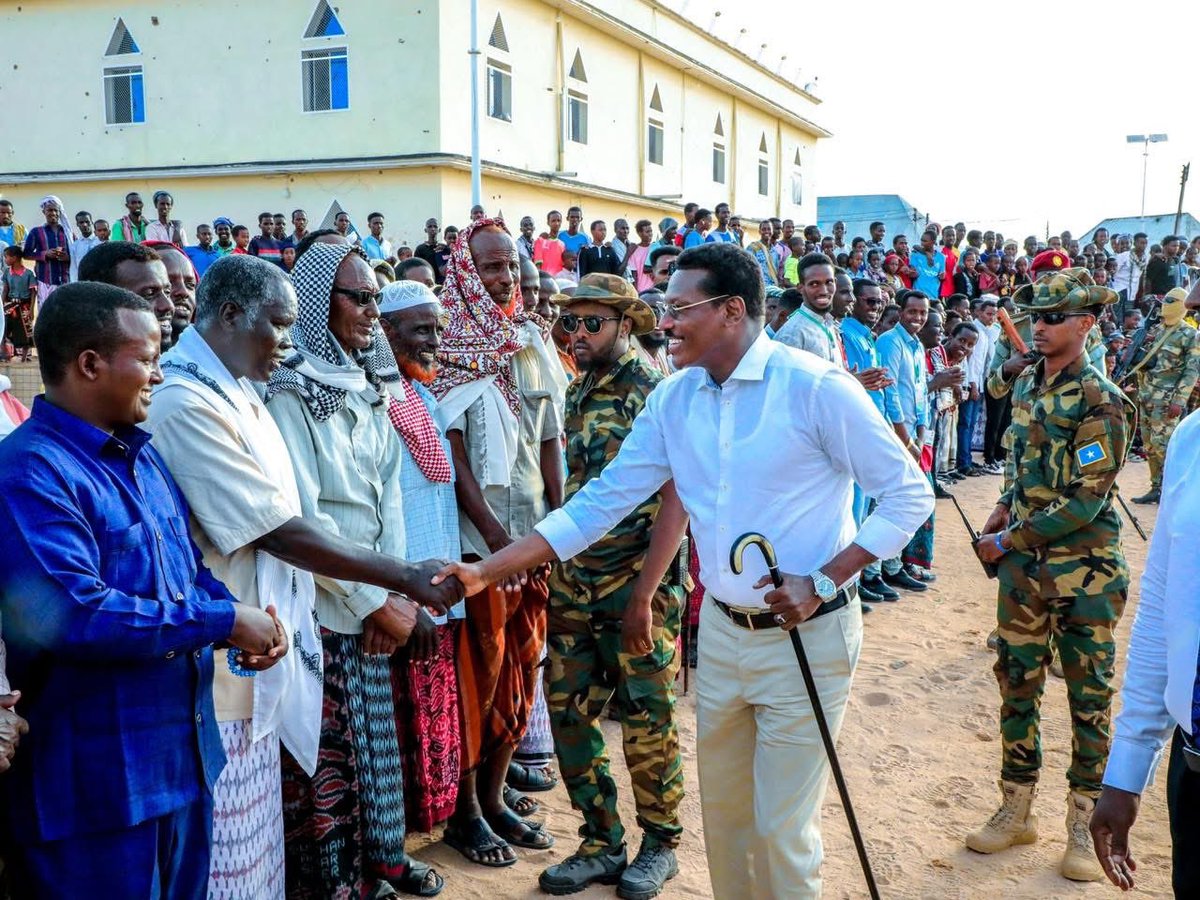 Madaxweynaha Dowladda Galmudug <a href="/MrQoorqoor/">Ahmed Abdi Karie</a> iyo wafdi uu hoggaaminayo ayaa gaaray degmada Baxdo oo ah magaalo dadkeedu ay taariikh wanaagsan ku leeyihiin halganka dib u xoreynta dalka.
