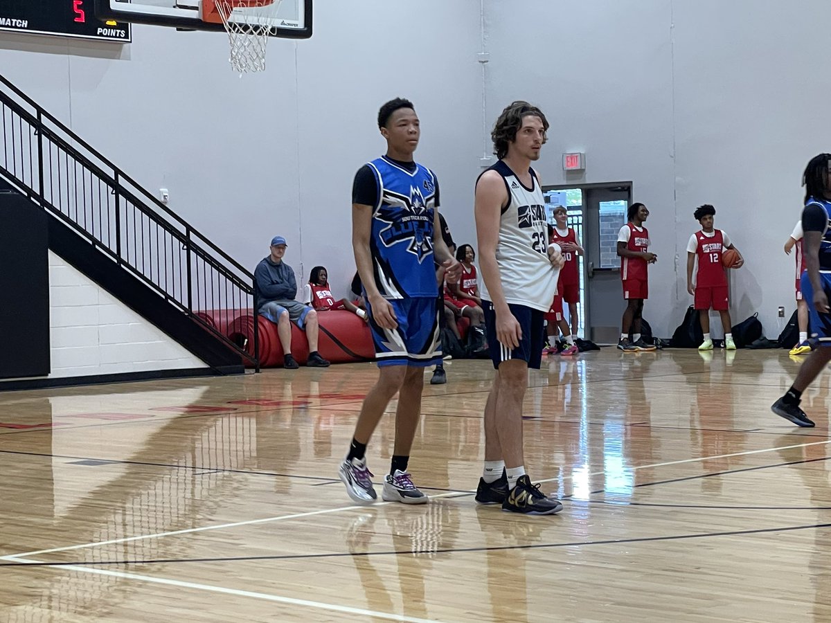 Bret Swanson tweet media