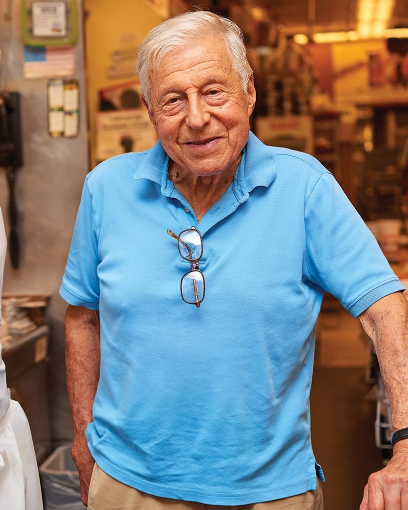 Happy 97th Birthday Saul Zabar! From everyone at Zabar's to you, we're honored to celebrate with you today!