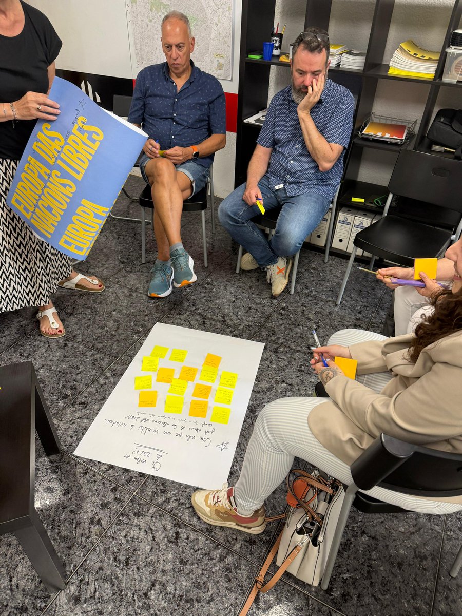 Avui a <a href="/ERChg7/">ERC Horta-Guinardó</a> hem imaginat com volem que sigui ERC a Barcelona el 2027 i hem omplert el mapa d’idees per fer-ho possible.