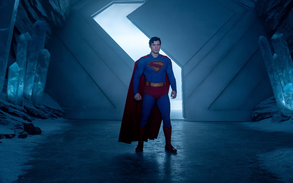 UniversoDCnauta's tweet image. ✨O filme #Superman terá 2h9min.

via @AMCTheatres