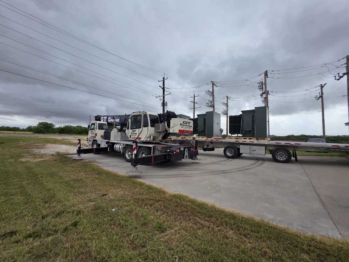 artdigitalcorp's tweet photo. $CGAC - SITE UPDATE 🚨
Big milestone at George West: Transformers have officially landed on site at our newest 13MW development!
Powering up soon — stay tuned as we bring this site to life ⚡️
#BitcoinMining #DigitalEnergy #CGAC https://t.co/qEiJHoeUui