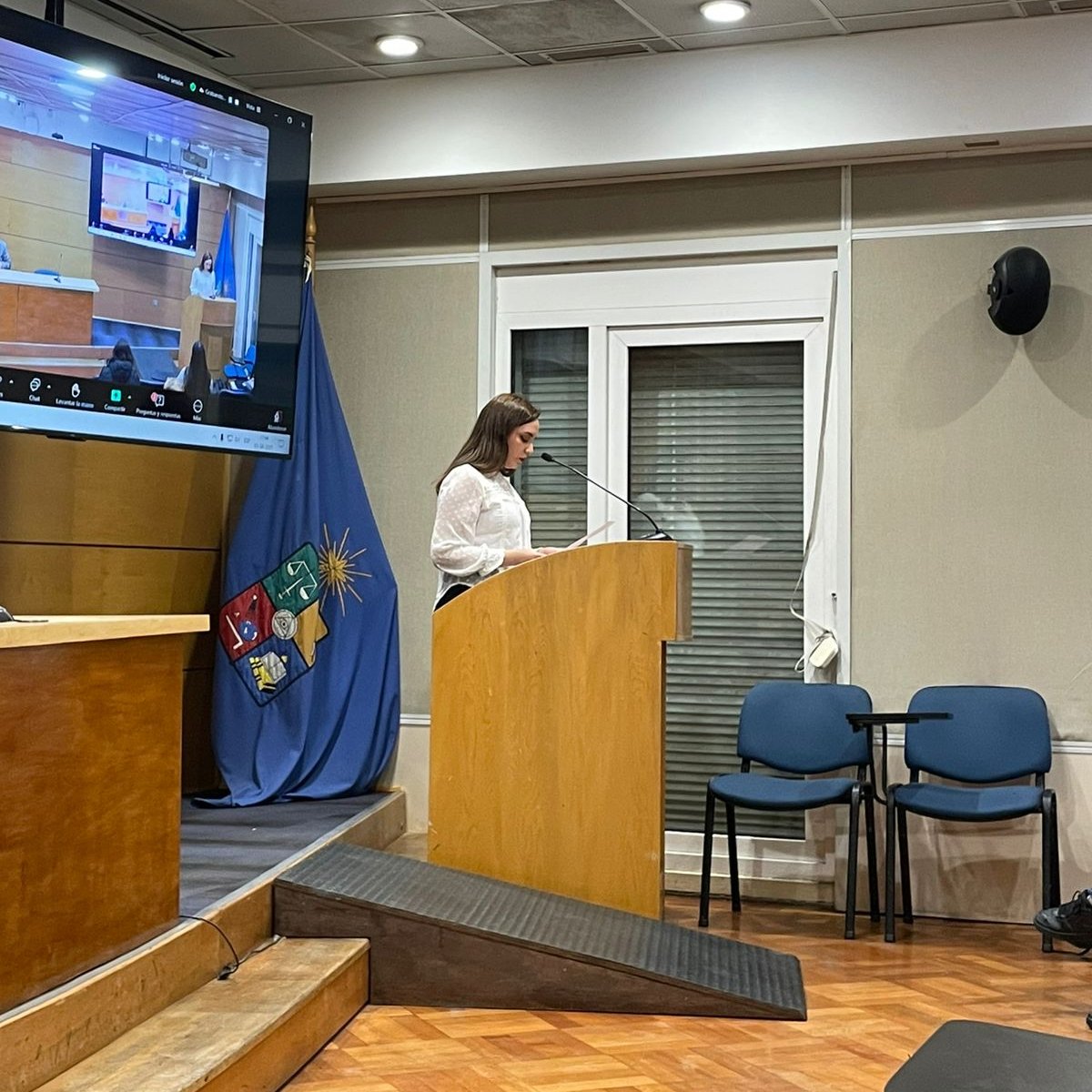 MilenioBASE's tweet photo. Santiago📍🇦🇶 "Anexo VI sobre responsabilidad por emergencias ambientales en Antártica" 👉Una actividad @U_Antartica @MilenioBASE que contó con exposición del Dr. Luis Valentín Ferrada @derechouchile y moderación de la investigadora adscrita @MilenioBASE María Jesús Maibe https://t.co/Rgjp0DWeLZ