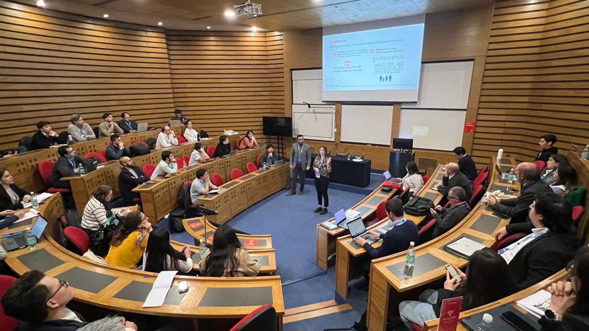 ✅ Con nueve ponencias sobre avances de <a href="/Red_Movilidad/">Red Movilidad</a> y un premio al beneficio “Dale QR!”, nuestra directora, Paola Tapia, y el #EquipoDTPM tuvieron una activa participación en el XXII Congreso Chileno de Ingeniería en Transporte organizado por <a href="/SOCHITRAN/">SOCHITRAN</a> y @UAndes.

#CCHIT2025