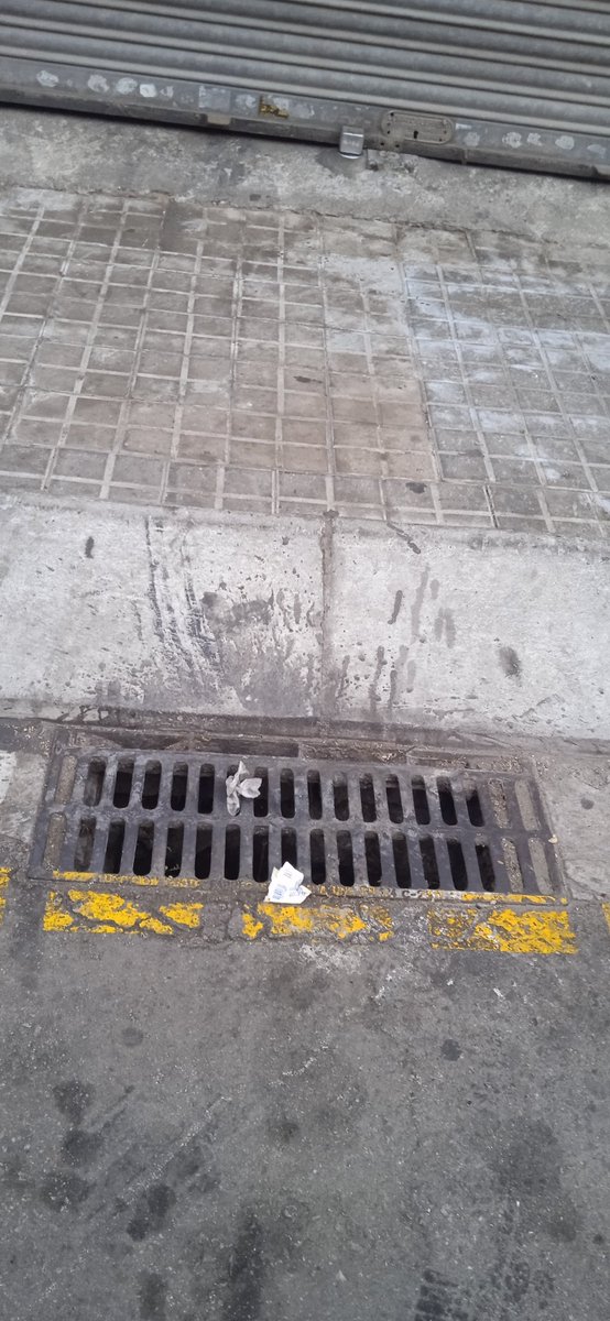RemeiBadalona's tweet photo. Si el defensor del pueblo no hace nada pues publicaremos .( Instacia, llamadas policía y técnico del ayuntamiento que nos dice que todo está perfecto ) La Ley 20/2009 de prevención y control ambiental . @Albiol_XG
@alex_montornes @mariadolorsa @AidaLlaurado @daniel_gracia https://t.co/DWFCfssG2i