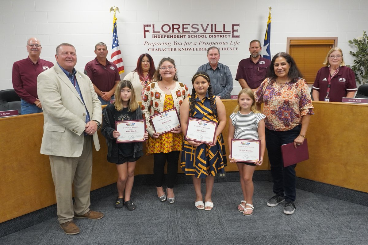 Congratulations to our Future Chefs!🍳✨ The FISD Board of Trustees recognized Zelda Pineda, Ruby Segovia, Skye Lopez, Reagan Walston, Jenna Brysch (not pictured), Robi LaFrance (not pictured), and Maddison Rios (not pictured) for their outstanding culinary skills! #FISDGreatKids