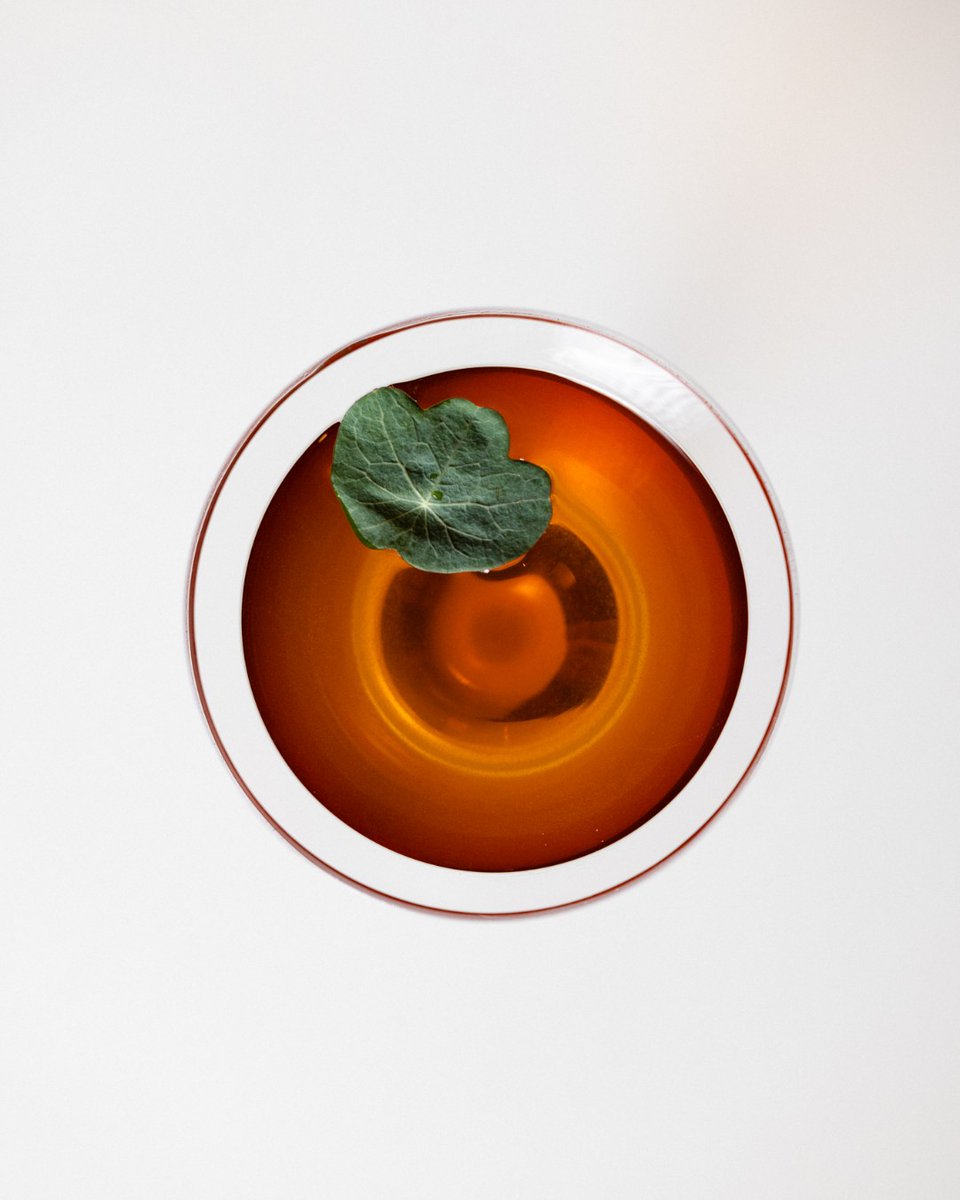 FSTowerBridge's tweet image. Savour the Season at Rotunda Bar and Lounge 🍸 

Our new cocktail menu is rooted in timeless technique, each cocktail celebrates the fleeting beauty of seasonal ingredients.

#fstowerbridge #cocktail #cocktailbar #londoncocktails #cityoflondon