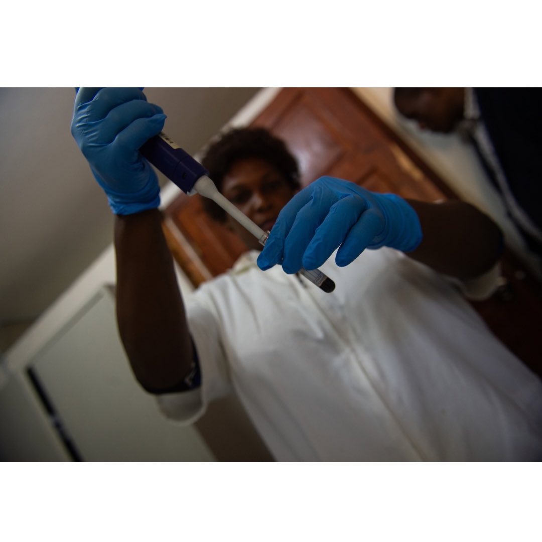 SiffroyC's tweet image. Help stop- Risk S tart
Hospitals and orphanages that treat HIV/AIDS patients in Haiti fear the impact of U.S. President Donald Trump's decision to reduce more than 90% of USAID's foreign aid contract .
The prostitutes also complain about the decrease in customers.
#haiti