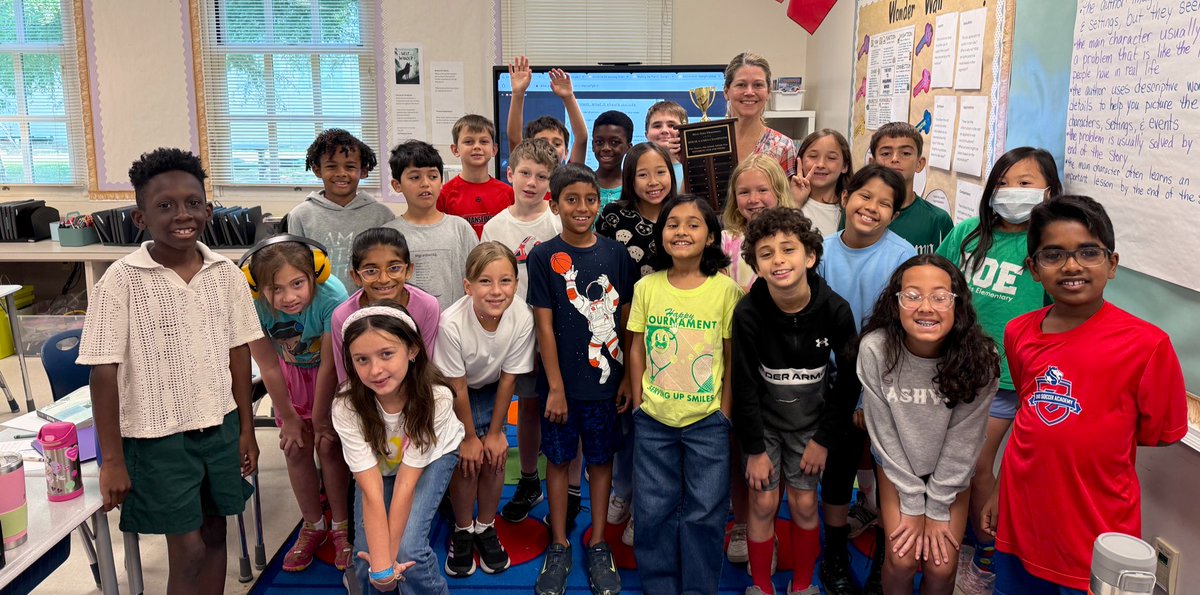 River Oaks IB World School tweet media