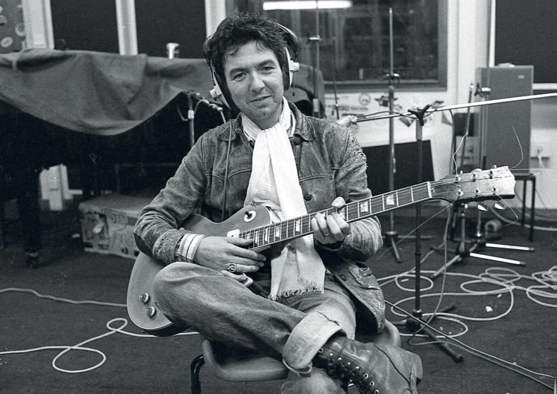 TheOfficialFaces (@official_faces) on Twitter photo Today we honor the memory of Ronnie Lane 🤍
April 1, 1946 - June 4, 1997
•
•
•
#faces #thefaces #ronnielane Today we honor the memory of Ronnie Lane 🤍
April 1, 1946 - June 4, 1997
•
•
•
#faces #thefaces #ronnielane