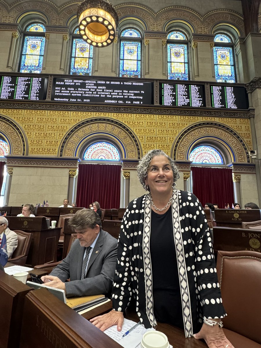 💥BAM💥 Today I passed A.7428 to solidify the 7% employer contribution the City must continue to contribute to City employee pensions! I will always work to ensure our workers and their families have the best pension possible!

Check out jobs.nyc.gov