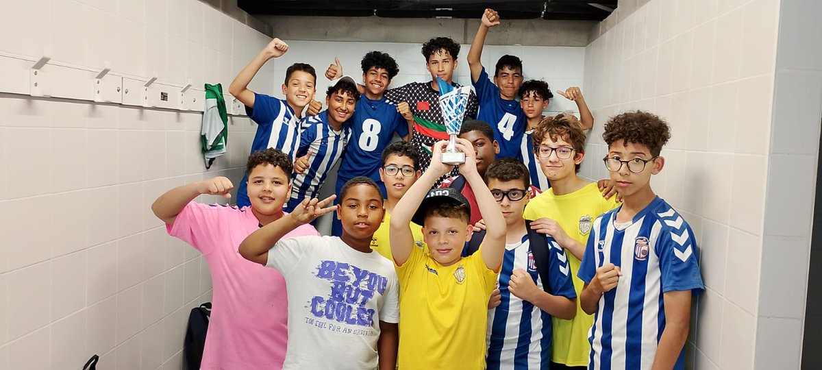 📸 Us deixem amb les imatges dels nostres equips de futbol base en els seus partits del passat cap de setmana!

#AraEsElMoment