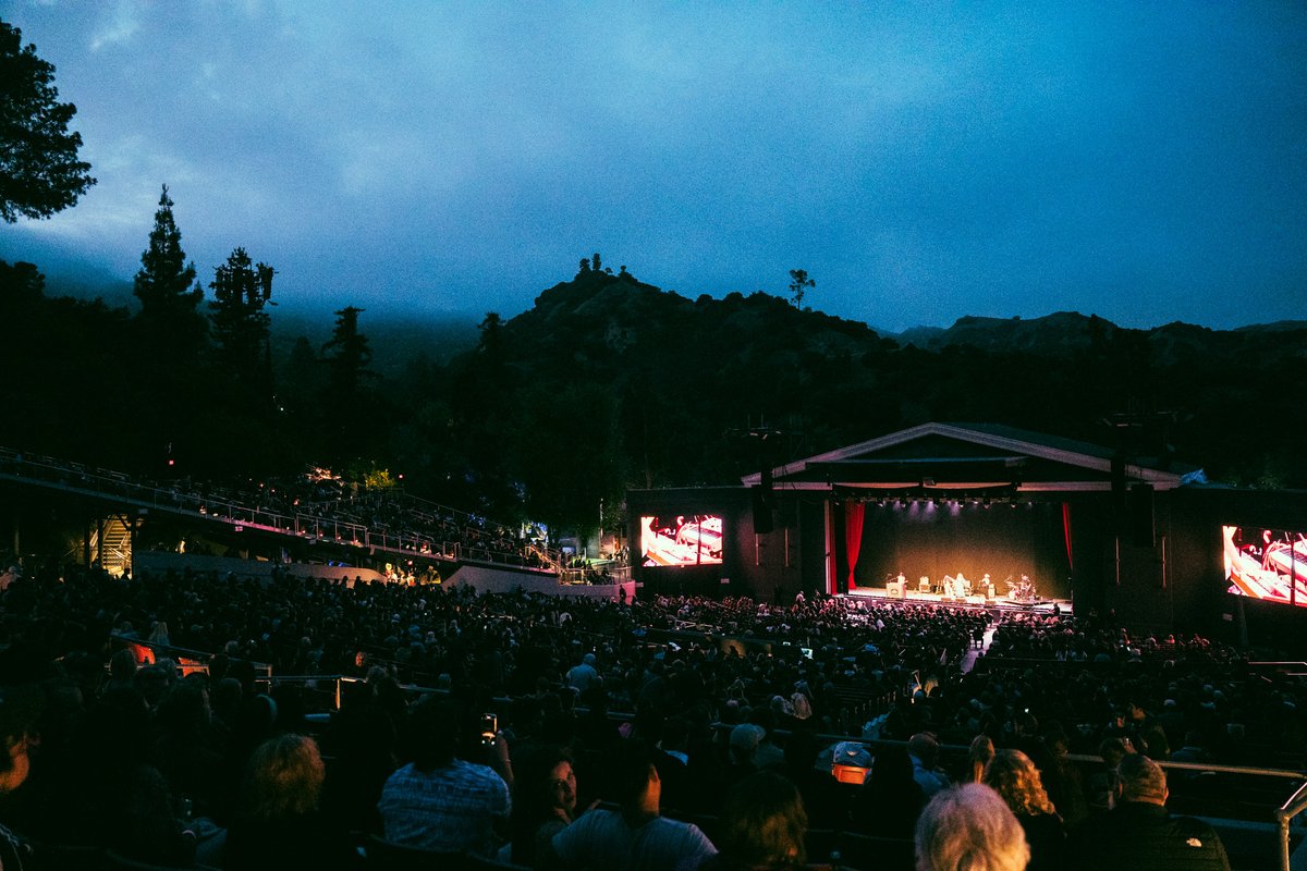 The Heavy Heavy (@theheavyheavyuk) on Twitter photo What an honour to be back at the prestigious Greek Theatre, even more so to be opening for <a href="/theblackkeys/">The Black Keys</a>.
Forever dreaming of a place where the sunlight never sleeps - we love you LA
ππ»β¨π«Άπ
San Diego, see you tonight at <a href="/CalCoastCUOAT/">Cal Coast CU OAT</a> with <a href="/theblackkeys/">The Black Keys</a>!
πΈ <a href="/thesadpunk_/">Skylar ππ»</a> What an honour to be back at the prestigious Greek Theatre, even more so to be opening for <a href="/theblackkeys/">The Black Keys</a>.
Forever dreaming of a place where the sunlight never sleeps - we love you LA
ππ»β¨π«Άπ
San Diego, see you tonight at <a href="/CalCoastCUOAT/">Cal Coast CU OAT</a> with <a href="/theblackkeys/">The Black Keys</a>!
πΈ <a href="/thesadpunk_/">Skylar ππ»</a>