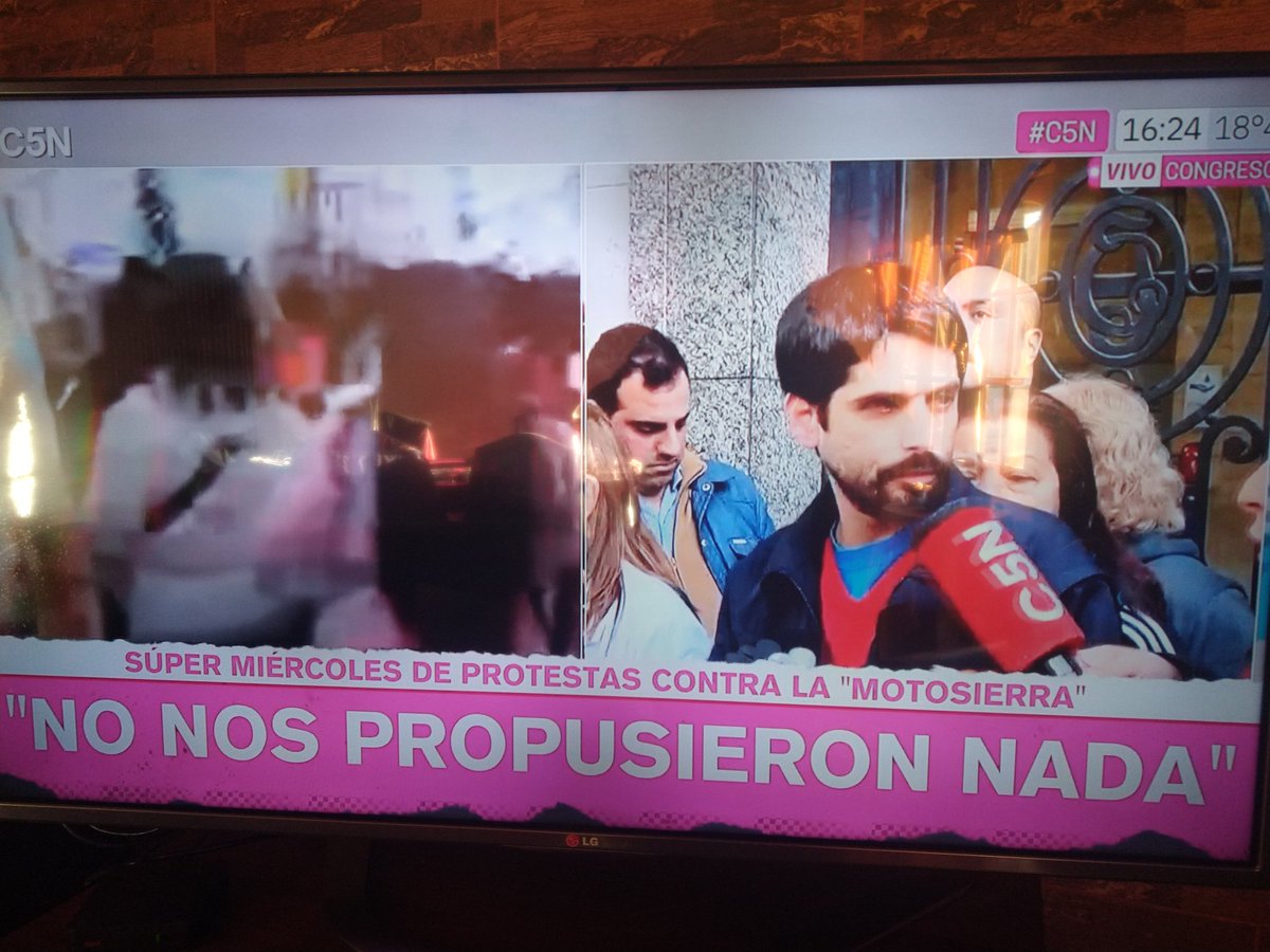 Gobierno de mierda 

No hubo arreglo con el Garrahan