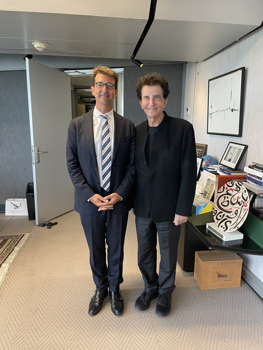 DILCRAH (@dilcrah) on Twitter photo Rencontre avec Jack Lang, président de l’Institut du monde arabe (<a href="/imarabe/">Institut du monde arabe</a>).
🤝 Un échange riche sur les liens entre culture, dialogue interculturel et lutte contre les discriminations.
L’art et la connaissance sont des leviers puissants contre les haines 🚀 Rencontre avec Jack Lang, président de l’Institut du monde arabe (<a href="/imarabe/">Institut du monde arabe</a>).
🤝 Un échange riche sur les liens entre culture, dialogue interculturel et lutte contre les discriminations.
L’art et la connaissance sont des leviers puissants contre les haines 🚀