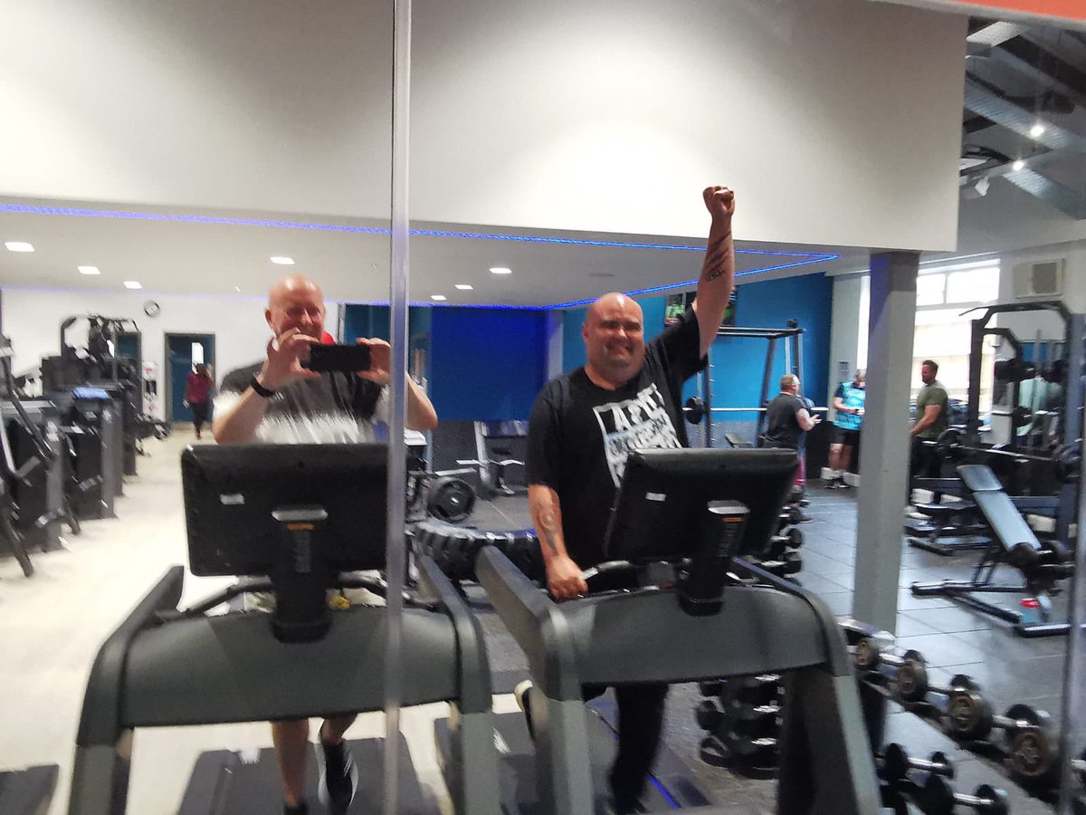 PurestSupport's tweet image. 🏋️‍♂️💪 A big well done to Josh today! He pushed himself in the gym with Richard and then smashed his personal best in the pool – completing an incredible 42 lengths, beating his previous record of 30! Amazing effort, Josh – keep it up! 🏊‍♂️👏