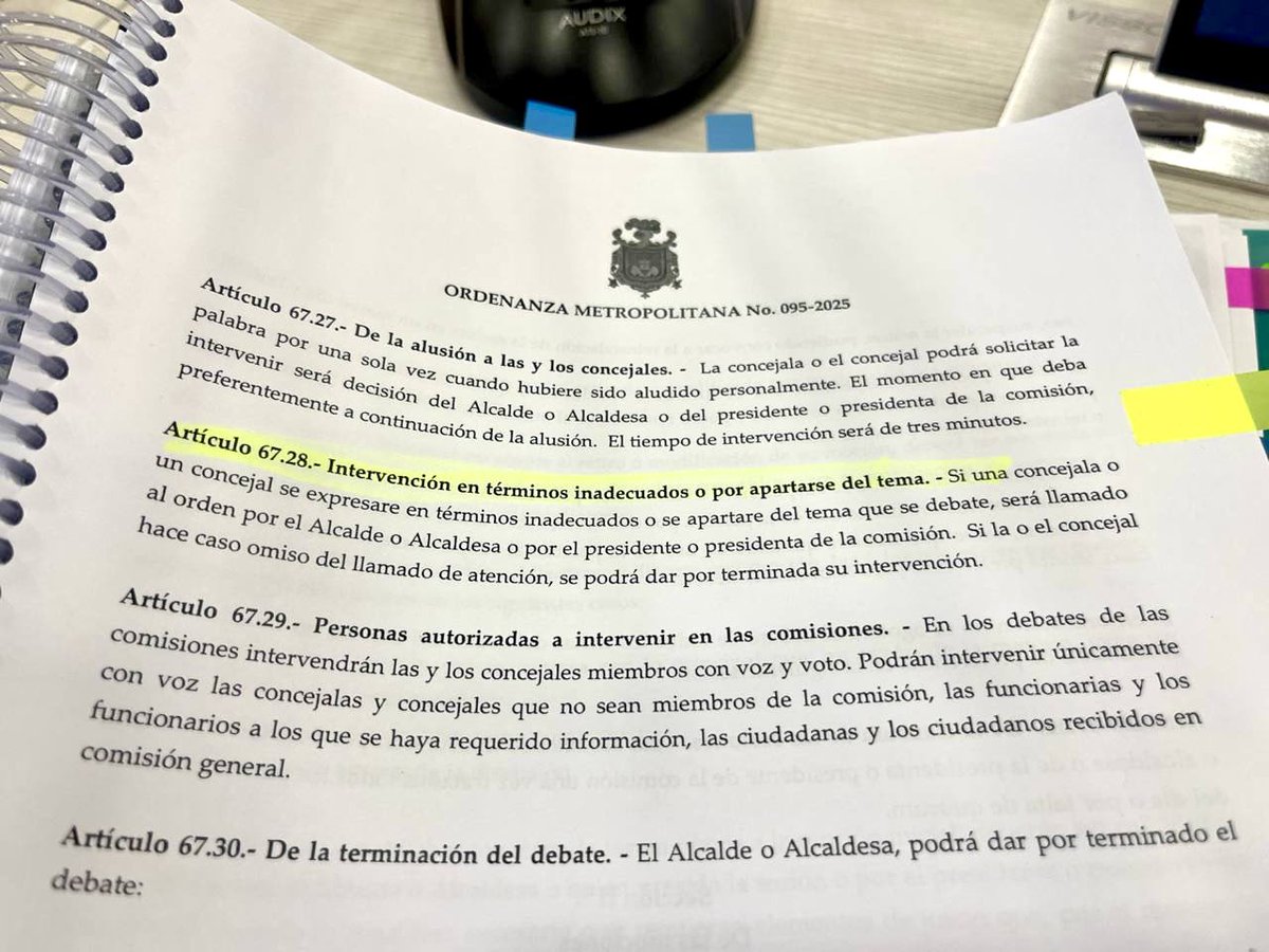 Ayer en el Concejo tratamos un punto crucial: la terminación del contrato con RECOBAQ, heredado desde 2018. Un contrato costoso e ineficiente.
✅ Con su finalización y una nueva contratación, Quito se ahorrará $6 millones.

Durante el debate, un concejal usó lenguaje inapropiado,