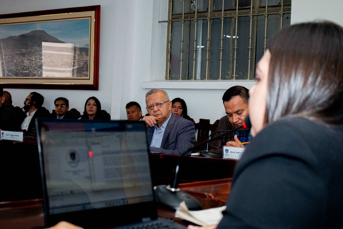 ¡Cumplimos con nuestra labor!
La Personería de Pasto, en cabeza de la personera municipal Dra. Katya Castro Enríquez, realizó ante el Concejo de Pasto la rendición de cuentas 2024, presentando con transparencia los avances y el cumplimiento de las metas trazadas durante el año.