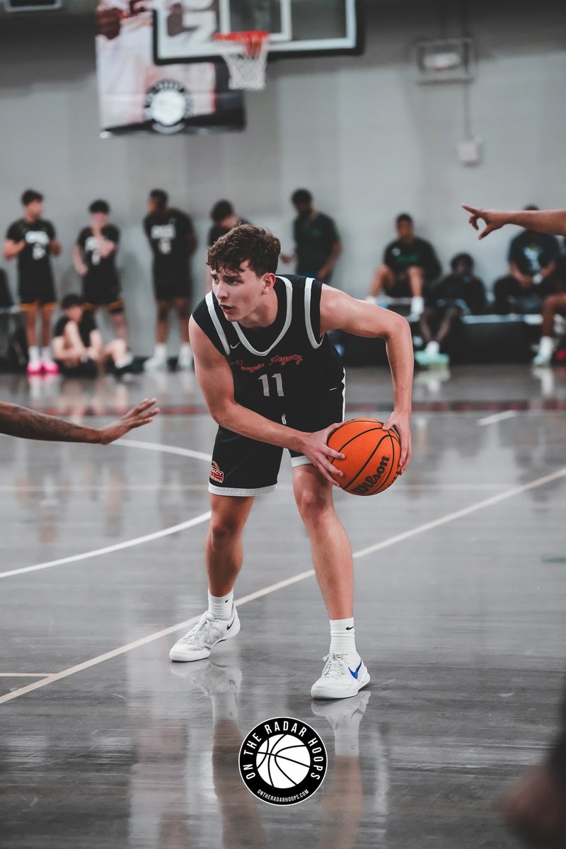 Shun Williams (@ontheradarhoops) on Twitter photo '26 Ben Uhde has stamped his name as one of the best shooters on the OTR Circuit this spring.
Despite being known as a top shooter while on the court, he still manages to knock down 3s at a high clip.
<a href="/Proven_Prospect/">Proven Prospects</a> has a rundown from the Sweet 16:
ontheradarhoops.com/standouts-fromโฆ '26 Ben Uhde has stamped his name as one of the best shooters on the OTR Circuit this spring.
Despite being known as a top shooter while on the court, he still manages to knock down 3s at a high clip.
<a href="/Proven_Prospect/">Proven Prospects</a> has a rundown from the Sweet 16:
ontheradarhoops.com/standouts-fromโฆ