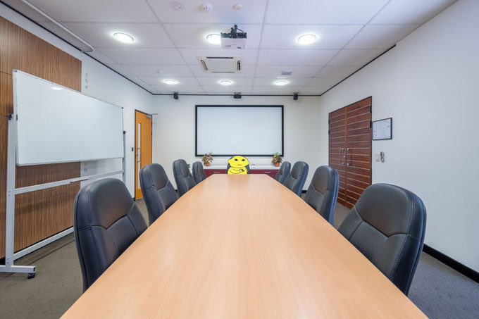 Who is in for a cto, tg and dev? Take a seat and drop a like!

#lemonjak