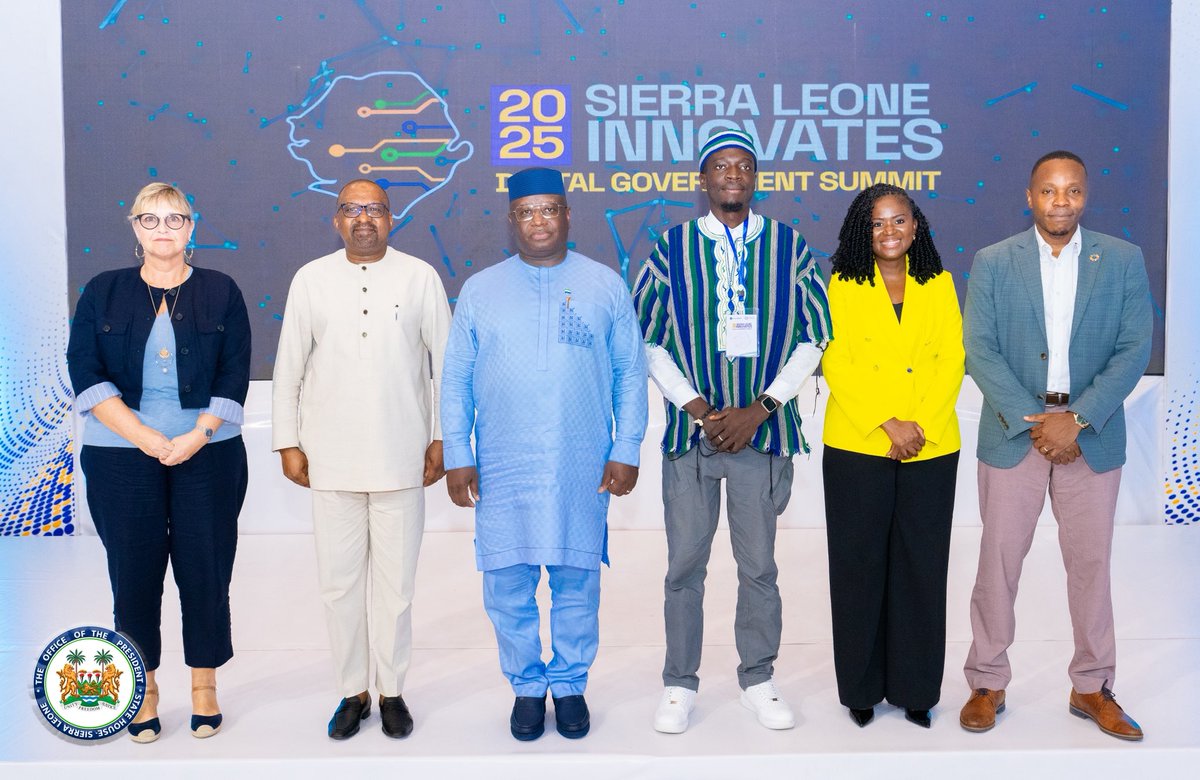I had an exhilarating discussion about our bold digital transformation journey at this year's Sierra Leone Innovates Tech Summit, themed: “5+ Years of NiDS: Building the Skills to Drive Sustainable Economic Growth and National Development.” 
The launch of Sierra Leone's
