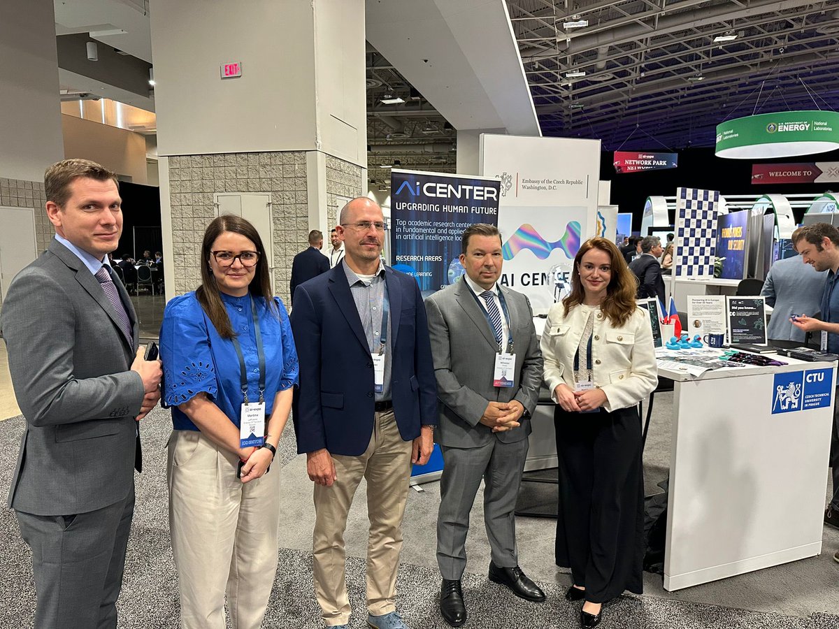 CZinWashington's tweet photo. 🤖🇨🇿 Proud to present the AI Center @ctu_cs at the Allies & Partners Zone during #AIExpo 2025 by @scsp_ai!
Ambassador Stašek joined to showcase 🇨🇿 AI excellence & promote transatlantic cooperation in trusted, democratic AI.
#Czechia #CzechTech #AI #Innovation #ScienceDiplomacy https://t.co/wPDa0HHhOG