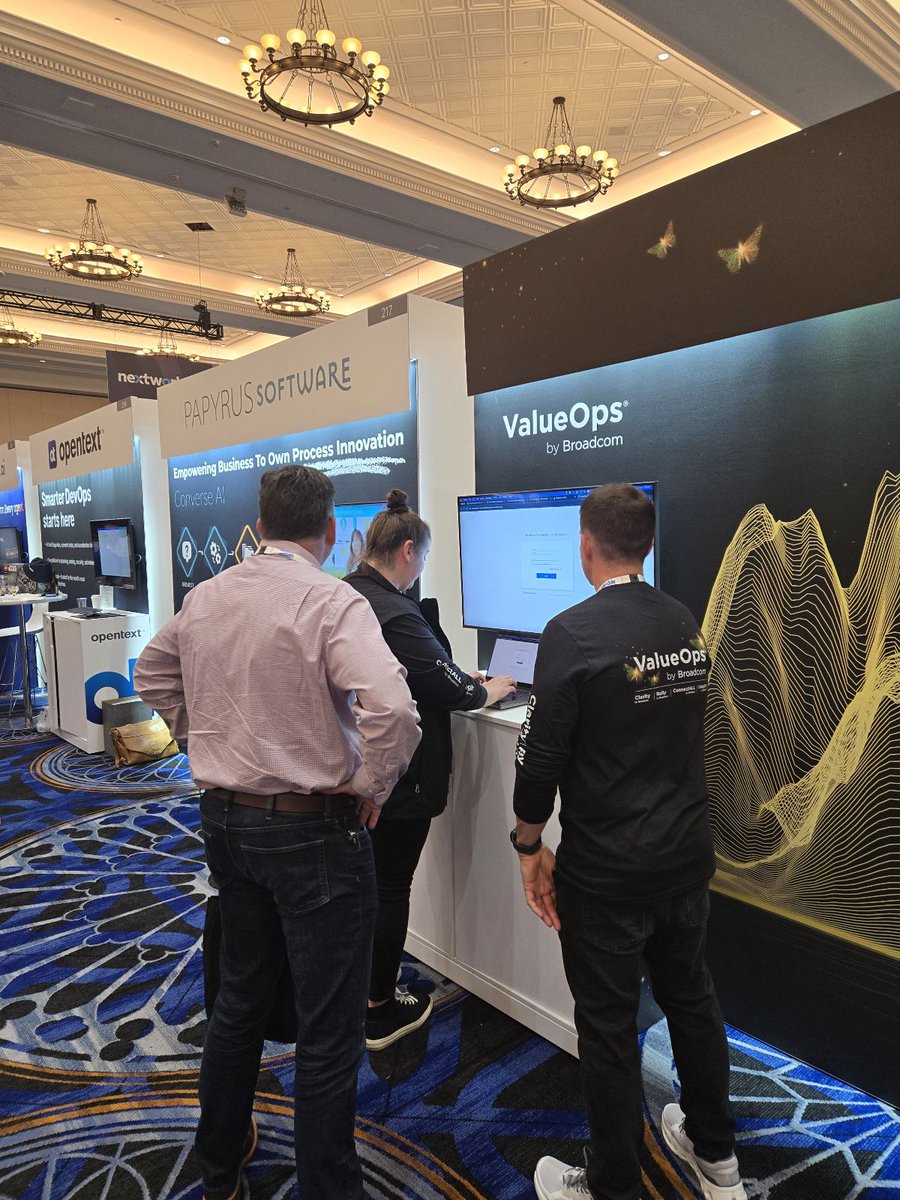 BroadcomVSM's tweet image. Day 2 at #GartnerAPPS and the energy’s still strong.

Thanks to everyone who joined the Honeywell session — real talk on ROI, AI, and outcomes with #ValueOps.

We’re back at booth 215. Stop by.
#ValueStreamManagement