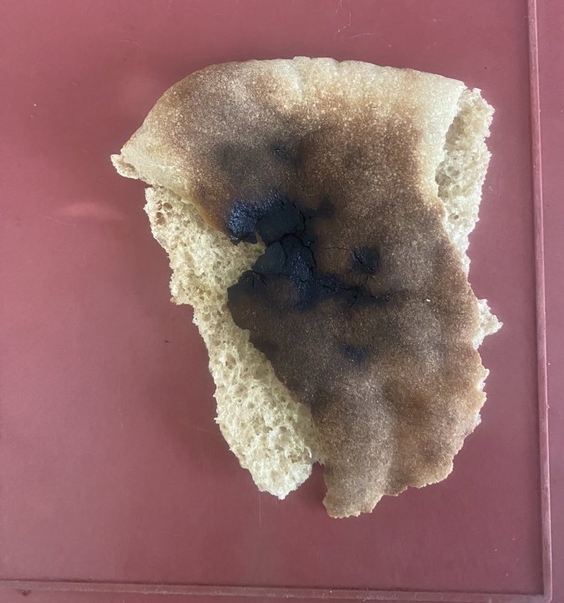 I’m unwell and in pain but I can’t afford treatment. Even so, I still need to provide food and water for my family, my kids 😞
Eid is  soon. I know my kids won’t get clothes, toys, sweets but I hoped to give them bread. I can’t afford flour 😭
Donate/RT: 
chuffed.org/project/126745…