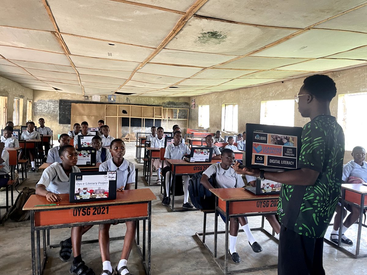 MAYEINorg's tweet photo. June’s off to a great start! 🌟

We kicked off our Oyo E-Literacy Program with eager learners diving into basic computer skills — booting up, shutdown, parts of a PC, keyboard shortcuts &amp; typing practice. Big wins for digital access! 💻✨

#MAYEIN #ELiteracy #YouthEmpowerment https://t.co/qK6sSFgqpQ