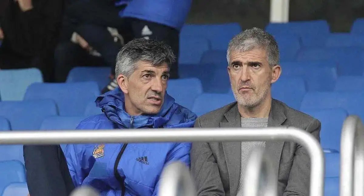 🚨🚨🚨🚨 — وفقًا لـ <a href="/nothim77/">M H T M</a> : 

• نادي #الشباب في مفاوضات متقدمة جدًا مع المدرب الاسباني ايمانويل ألغواسيل 

• المدرب وصل السعودية قبل عدة أيام تمهيدًا لاستكمال التفاوض 

🔥🔥🔥🔥🔥🔥🔥🔥🔥🔥🔥