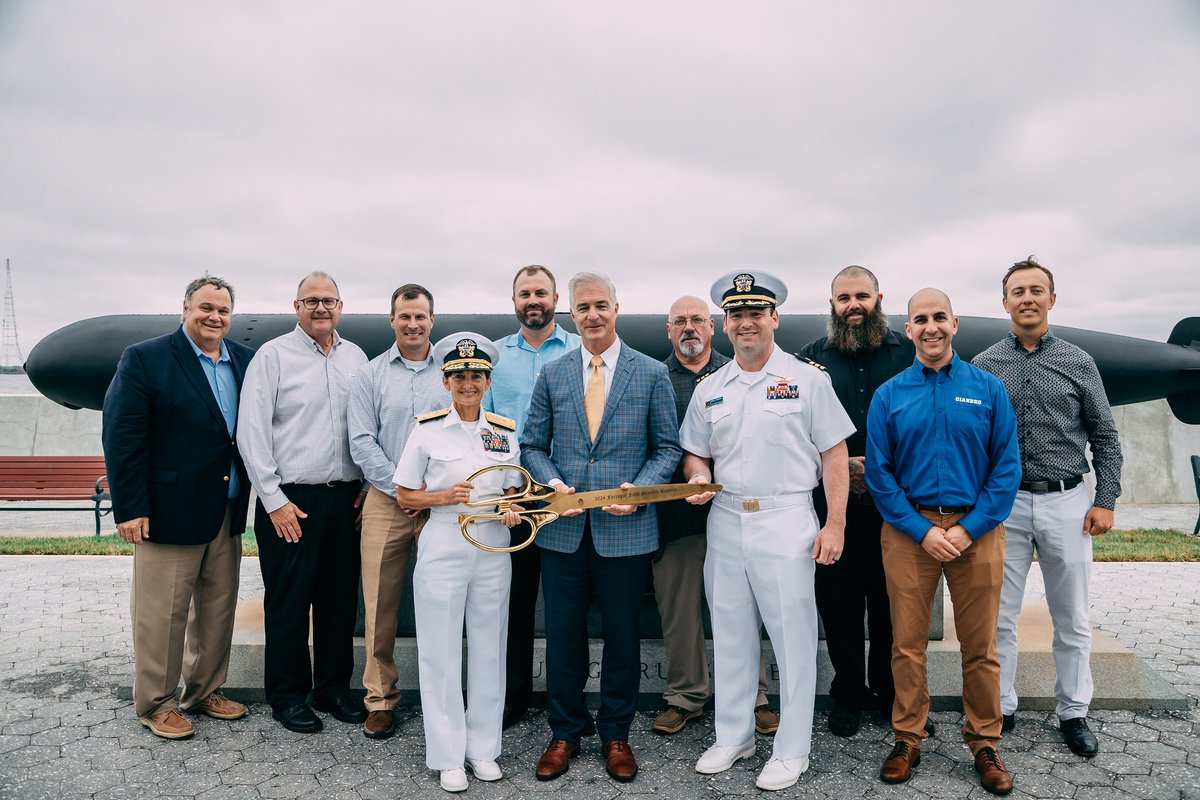 Cianbro was honored to reconstruct 1,100 linear feet of seawall along Farragut Field at the United States Naval Academy in Annapolis, Maryland to address daily high tides and minor storms. Read more about the project in the Chatter: issuu.com/cianbro/docs/t…