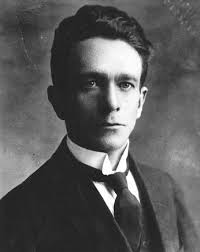 AutoresVzlanos's tweet photo. El 9 de junio de 1890 nace en Cumana, estado Sucre el poeta y ensayista José Antonio Ramos Sucre. https://t.co/jlt8Mi4mc1