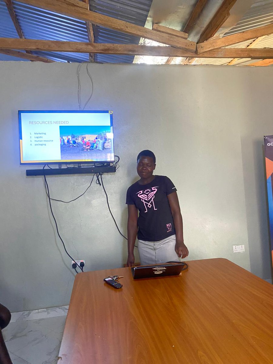 GONLINE AFRICA tweet media