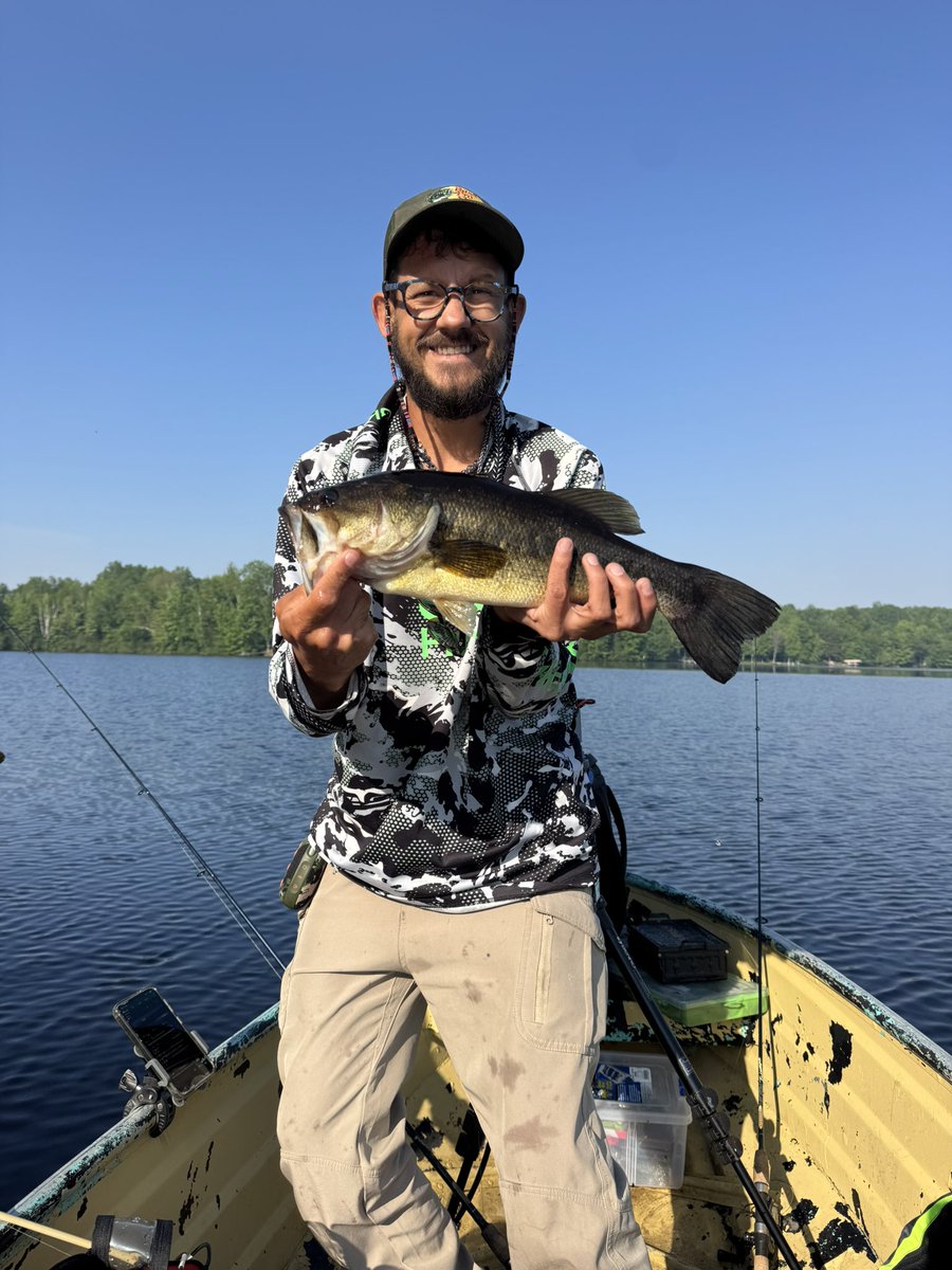 Berkel_Official's tweet image. 15 min till #pitch kick! We have been slaying the fish all morning getting them
Warmed up for chat! I love fishing way too much lol! 

Along with this here is the finished trailer! We have a few more touch ups to do! Thank you @DTAP_Gaming for the help! Love you buddy! Yes I saw…