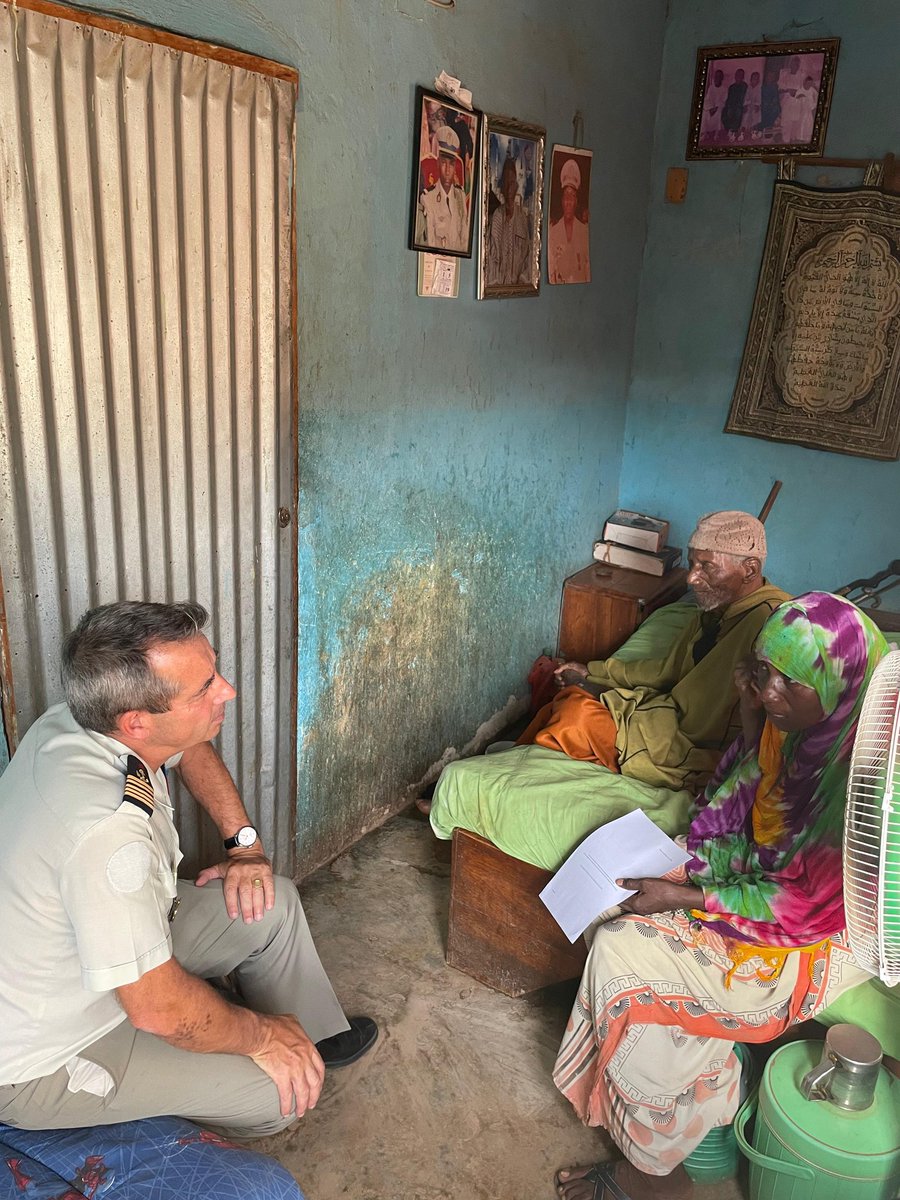 François AUDY (@fr_da_senegal) on Twitter photo À Kédougou, le colonel François Audy est allé à la rencontre du tirailleur Wally Cissoko. Engagé en 1953 et 1954, ce dernier a été blessé au combat en Indochine avant de rentrer au pays. Le passage de <a href="/FR_DA_SENEGAL/">François AUDY</a> a permis de recueillir la mémoire de cet #anciencombattant. À Kédougou, le colonel François Audy est allé à la rencontre du tirailleur Wally Cissoko. Engagé en 1953 et 1954, ce dernier a été blessé au combat en Indochine avant de rentrer au pays. Le passage de <a href="/FR_DA_SENEGAL/">François AUDY</a> a permis de recueillir la mémoire de cet #anciencombattant.