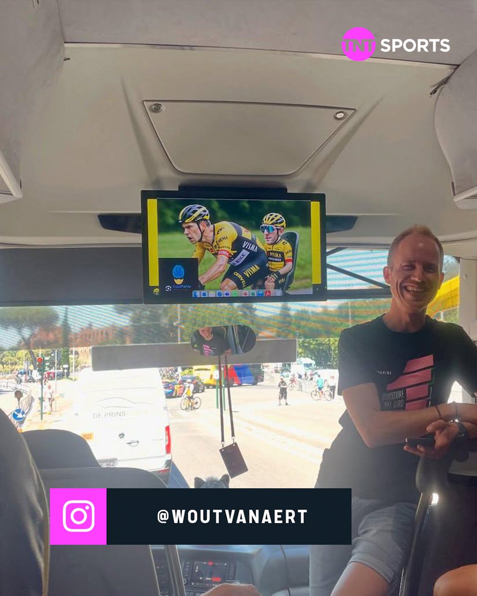 LoloxDeVille's tweet photo. Me subí al Metrobus para hablarles de Isaac del Toro y el ciclismo en general #PoderosoPueblo https://t.co/9FfJFUwcfu