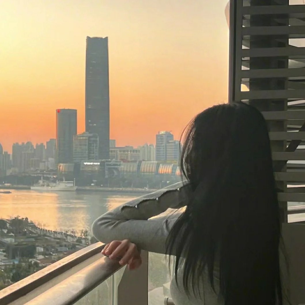 Evening calm, heart full.