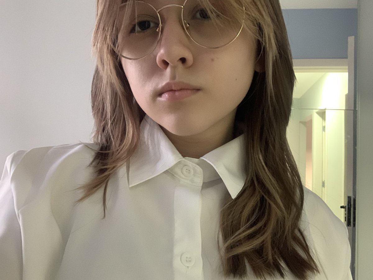 brusnnik's tweet photo. Assume a paternidade daesung
#VIPSelcaDay https://t.co/Yh92cDTl2z