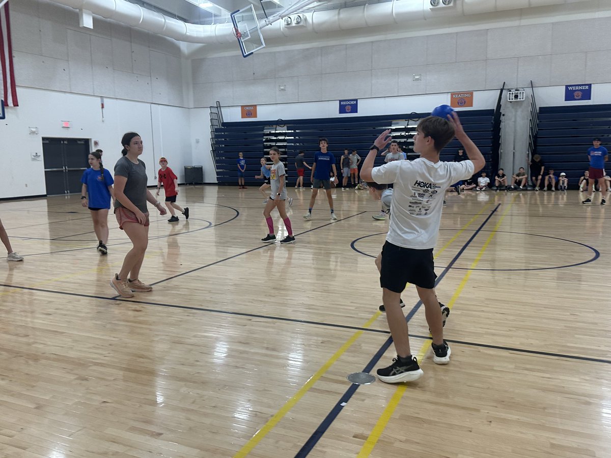 northpointxctf's tweet image. Had to adjust for XC Camp Day 3 and head inside. Big thanks to NPMS for letting us use their gym for some Sharks and Minnows, Ultimate Handball, and Kickball!