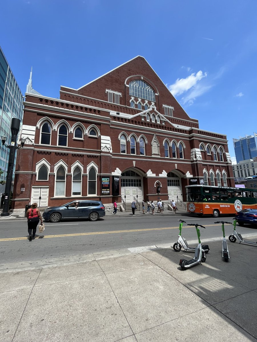 RebelByBirth966's tweet image. Bucket list place to see a concert. One of these days!!

#rymanauditorium
#Nashville 
#nashvillmusic