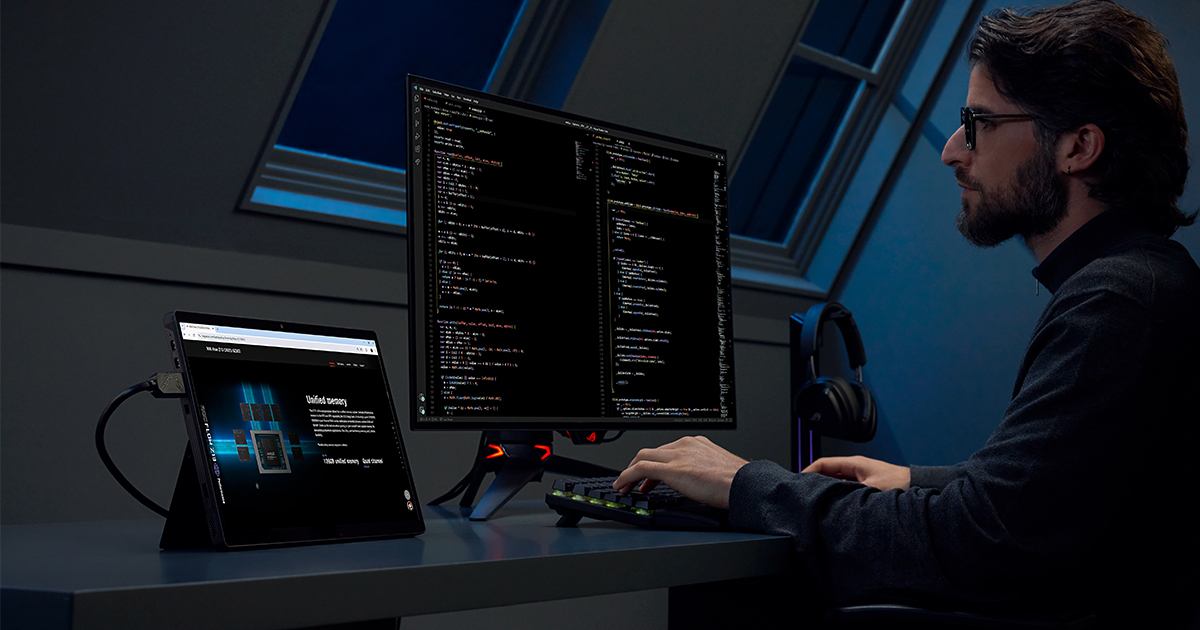 ASUS_ROGNA's tweet image. Are we gaming or are we working? With the ROG Flow Z13, why not both? 💼🎮 Power through projects and crush games—all on one machine. #ROG #FlowZ13