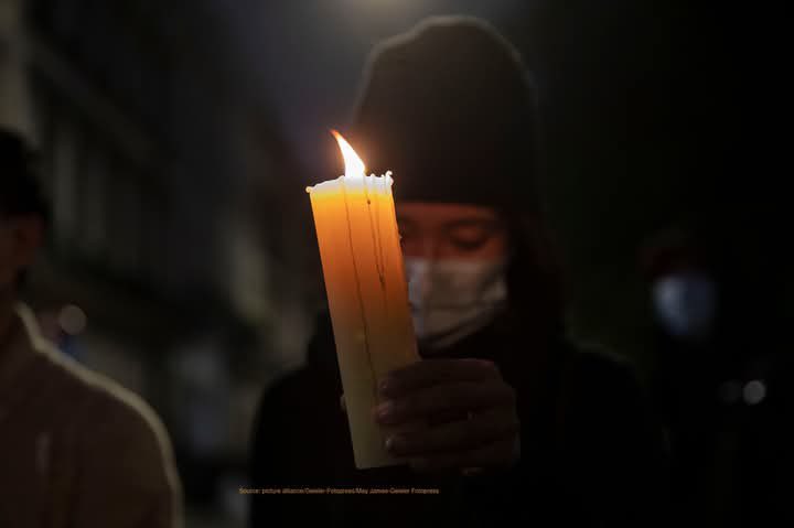 GERinSalone's tweet image. 🕯 Commemorating June 4, 1989. 纪念六四事件. 

#beijing #tiananmen #massacre 
#democracymatters #StudentsProtest 
#freedomrights #WeInvestInFreedom
@GermanyInAfrica @GermanyDiplo
