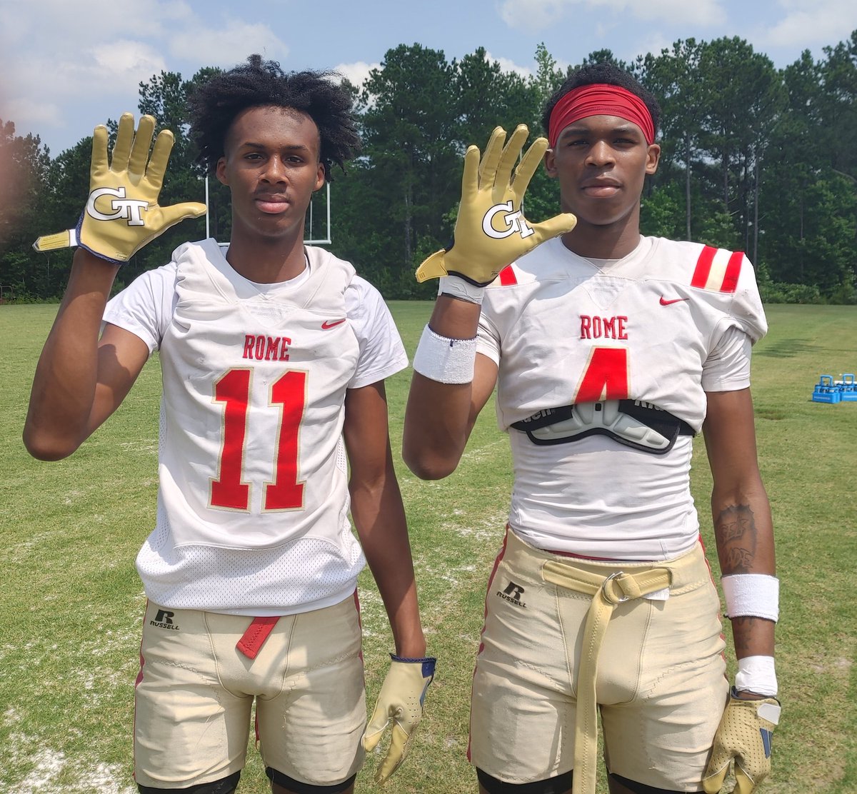 Alex Farrer (@afarrersports) on Twitter photo Spent a few minutes today with the two newest Georgia Tech wide receiver commits, <a href="/JeremyWinstonj0/">Jeremy (jj) Winston jr</a> and <a href="/Darnellcollins0/">Darnell Collins</a>.
Two impressive athletes from <a href="/FootballRome/">ππ€π’π ππ€π‘π«ππ¨ ππ€π€π©πππ‘π‘</a>, physically gifted and big-time competitors. Spent a few minutes today with the two newest Georgia Tech wide receiver commits, <a href="/JeremyWinstonj0/">Jeremy (jj) Winston jr</a> and <a href="/Darnellcollins0/">Darnell Collins</a>.
Two impressive athletes from <a href="/FootballRome/">ππ€π’π ππ€π‘π«ππ¨ ππ€π€π©πππ‘π‘</a>, physically gifted and big-time competitors.
